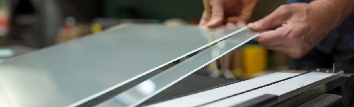 Emergency Glass Repair for Hospitality Businesses in East Lake, FL